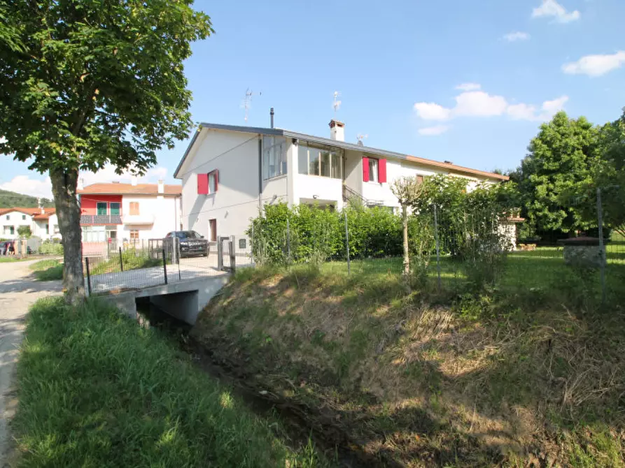 Immagine 3 di Appartamento in vendita  in Via Roberto Ferruzzi a Torreglia