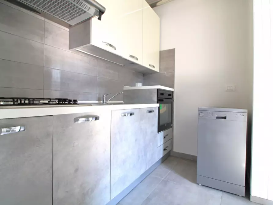 Immagine 21 di Appartamento in vendita  in Via Roberto Ferruzzi a Torreglia