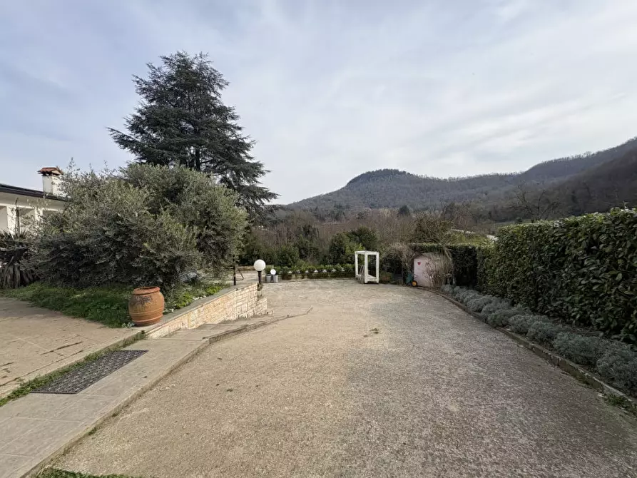 Immagine 32 di Casa indipendente in vendita  in Via Roccolo a Torreglia