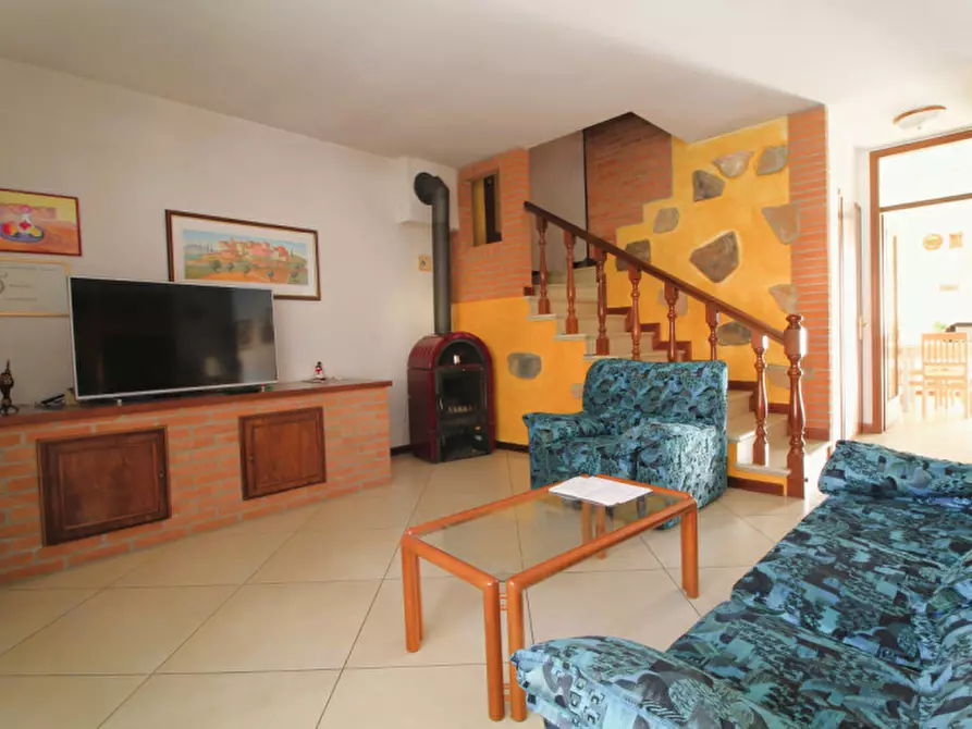 Immagine 20 di Villetta a schiera in vendita  in Via G. Leopardi a Torreglia