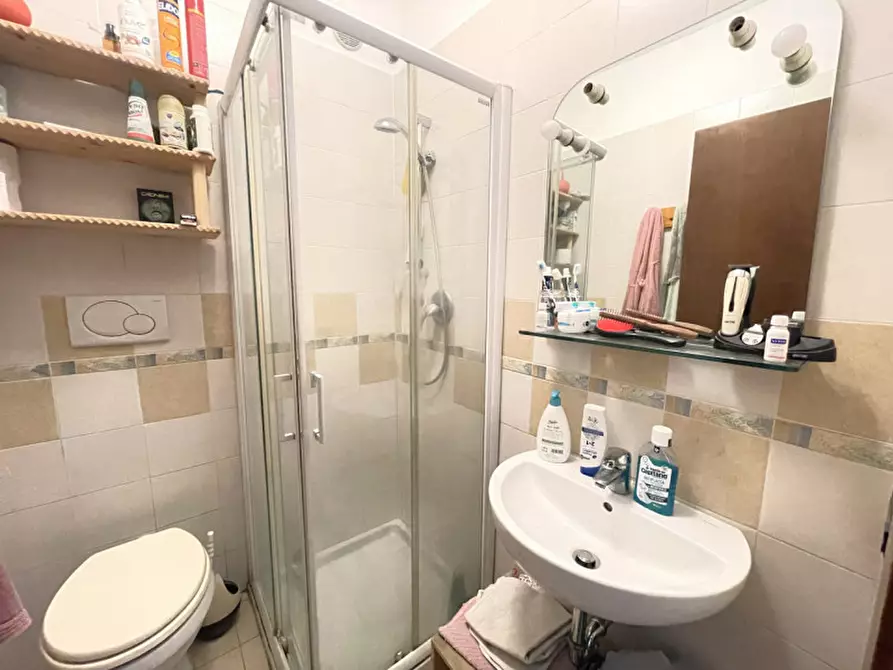 Immagine 22 di Villetta a schiera in vendita  in Via G. Leopardi a Torreglia