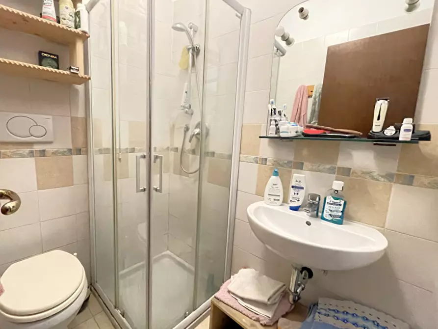 Immagine 24 di Villetta a schiera in vendita  in Via G. Leopardi a Torreglia