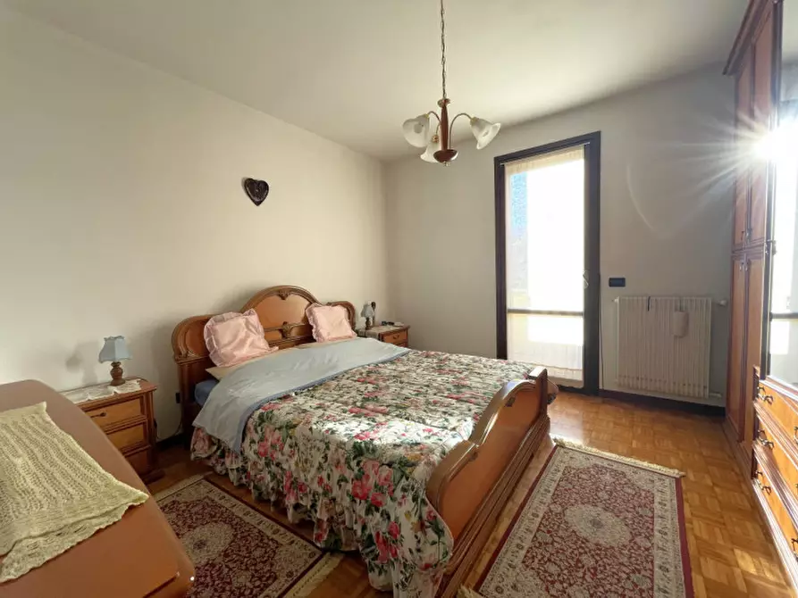 Immagine 28 di Villetta a schiera in vendita  in Via G. Leopardi a Torreglia