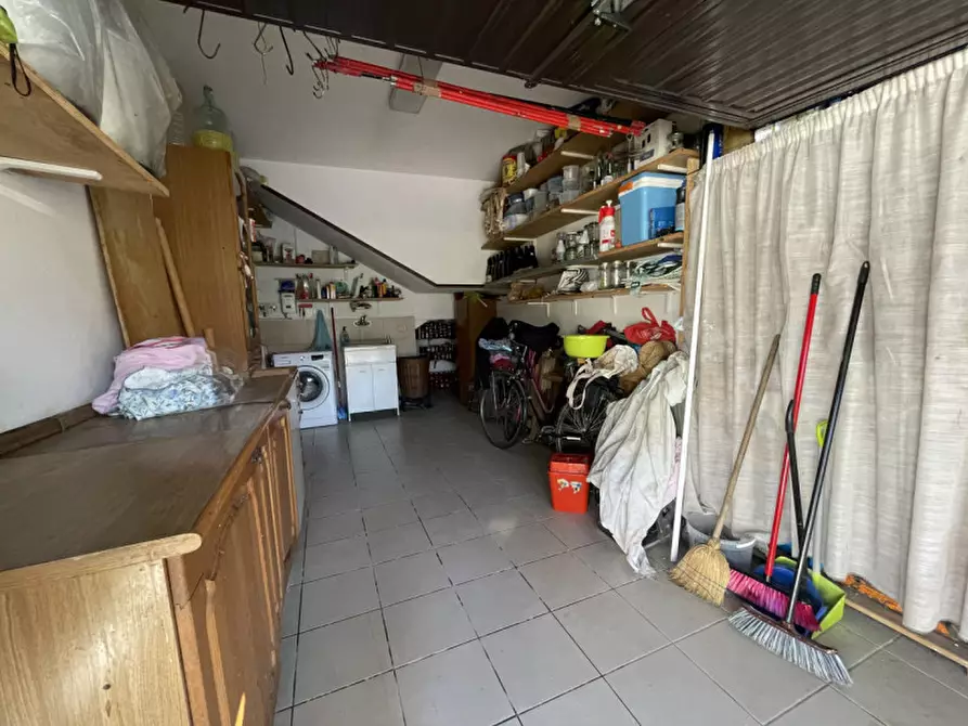 Immagine 41 di Villetta a schiera in vendita  in Via G. Leopardi a Torreglia