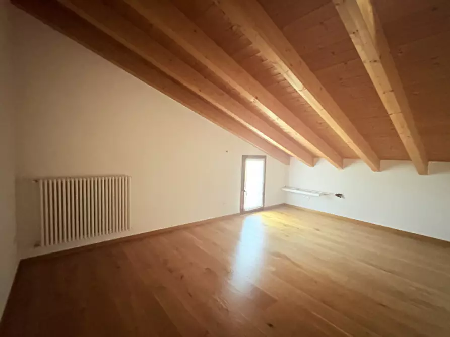 Immagine 11 di Appartamento in vendita  in Via San Pietro Montagnon a Torreglia