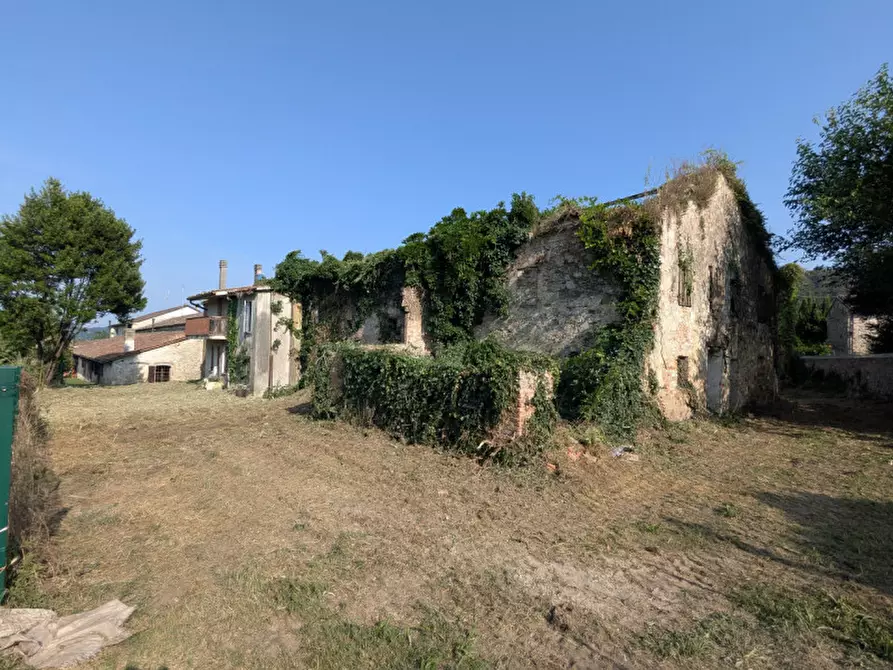Immagine 4 di Rustico / casale in vendita  in Via della Commenda a Torreglia