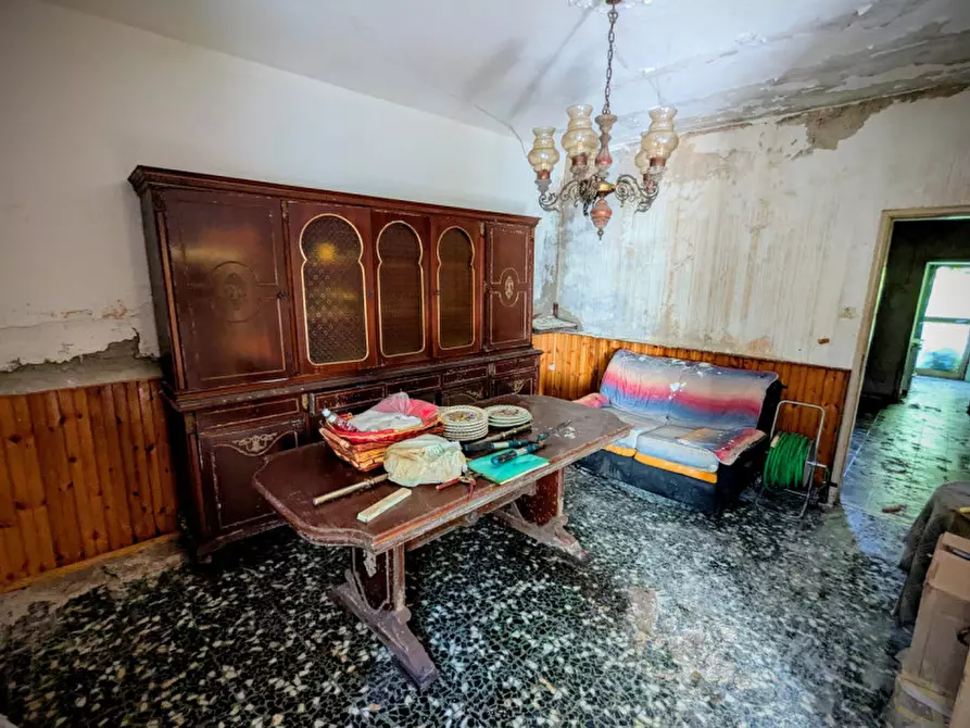 Immagine 7 di Rustico / casale in vendita  in Via della Commenda a Torreglia