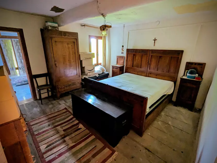 Immagine 11 di Rustico / casale in vendita  in Via della Commenda a Torreglia