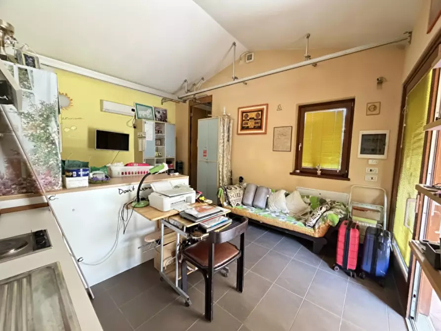 Immagine 17 di Casa bifamiliare in vendita  in Via della Commenda a Torreglia