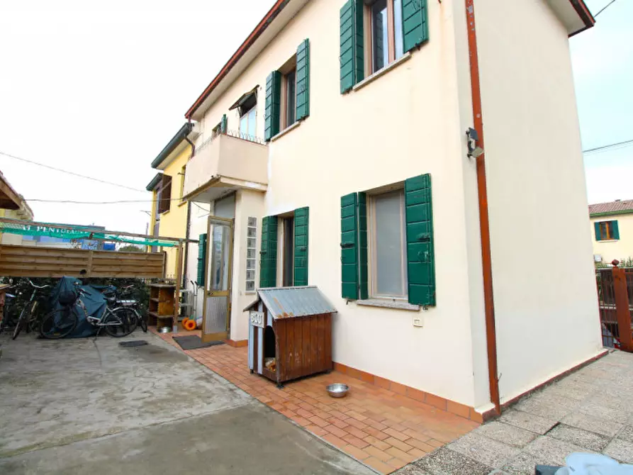 Immagine 1 di Casa bifamiliare in vendita  in via boito a Albignasego