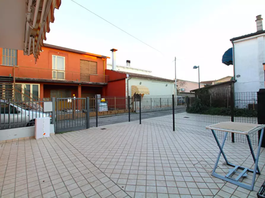 Immagine 2 di Casa bifamiliare in vendita  in via donizzetti a Albignasego