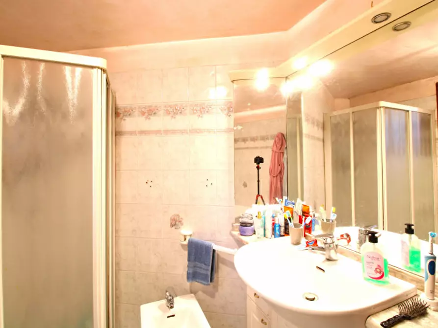 Immagine 12 di Casa bifamiliare in vendita  in via donizzetti a Albignasego