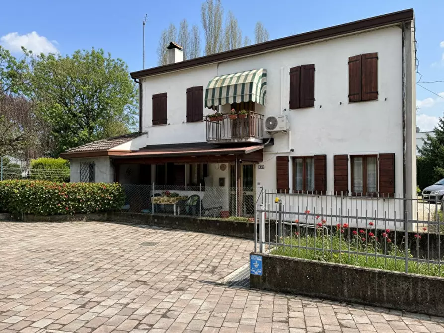 Immagine 7 di Villetta a schiera in vendita  in Via Galileo Galilei a Albignasego
