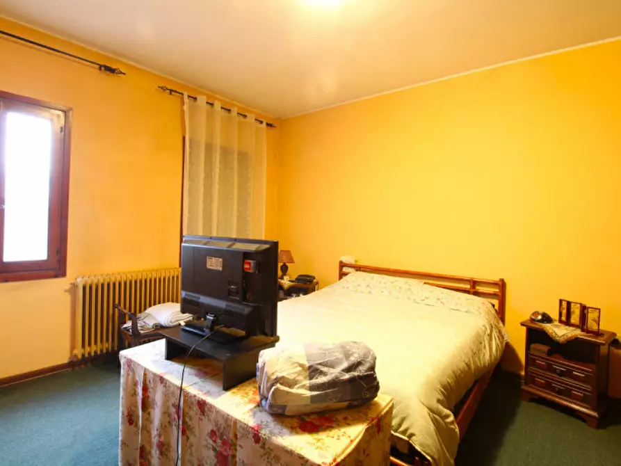 Immagine 19 di Villetta a schiera in vendita  in Via Galileo Galilei a Albignasego