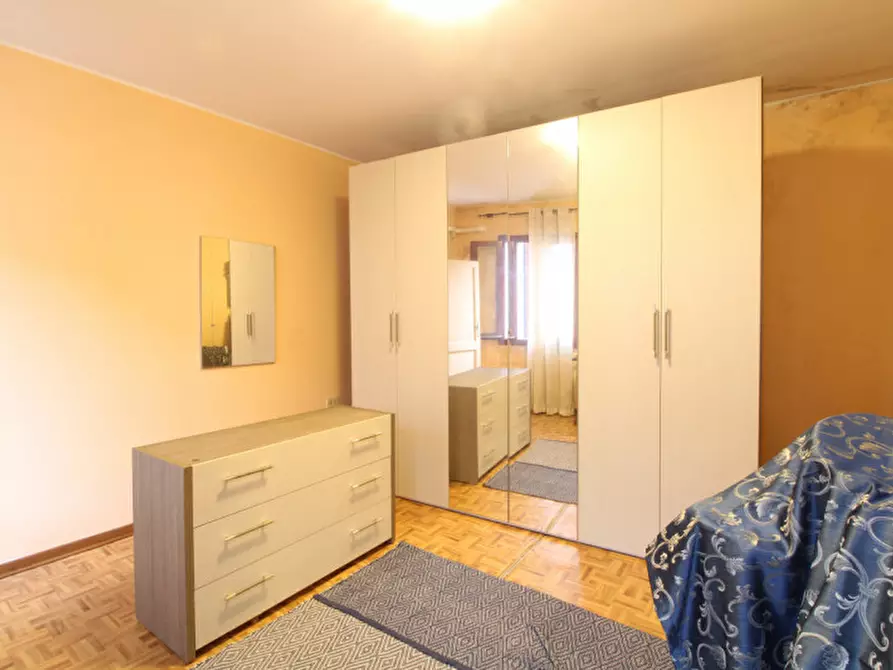 Immagine 21 di Villetta a schiera in vendita  in Via Galileo Galilei a Albignasego