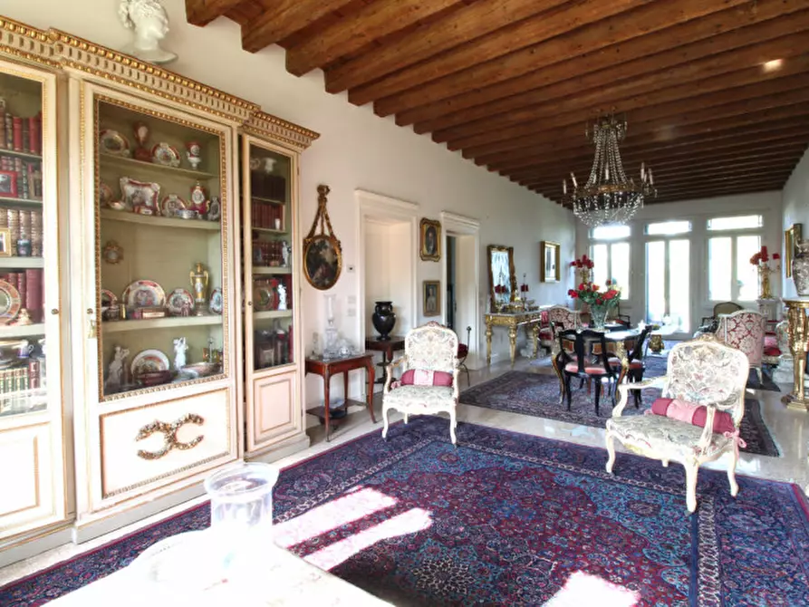 Immagine 7 di Appartamento in vendita  in Via Guglielmo Marconi 46 a Albignasego