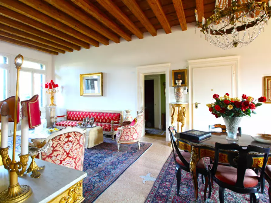 Immagine 13 di Appartamento in vendita  in Via Guglielmo Marconi 46 a Albignasego