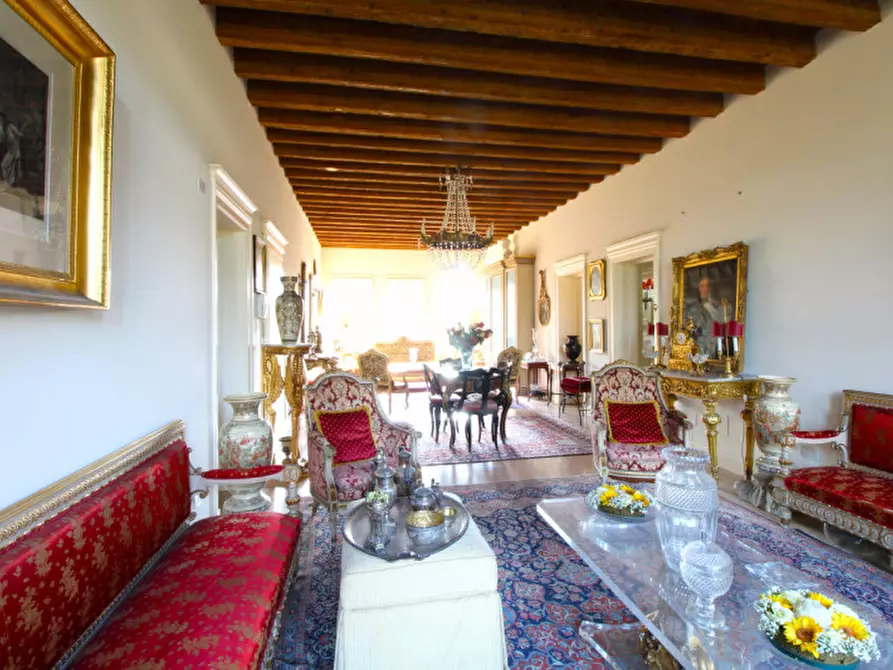 Immagine 14 di Appartamento in vendita  in Via Guglielmo Marconi 46 a Albignasego