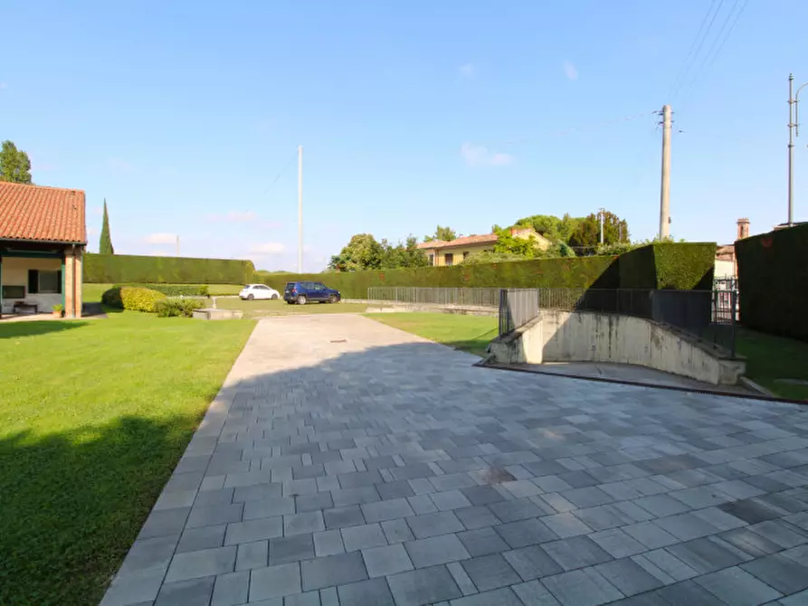 Immagine 36 di Appartamento in vendita  in Via Guglielmo Marconi 46 a Albignasego