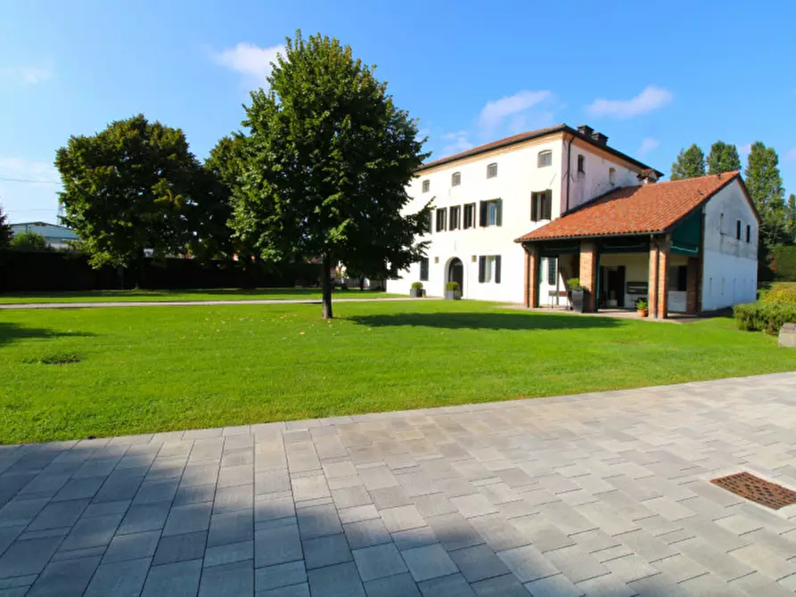 Immagine 44 di Appartamento in vendita  in Via Guglielmo Marconi 46 a Albignasego