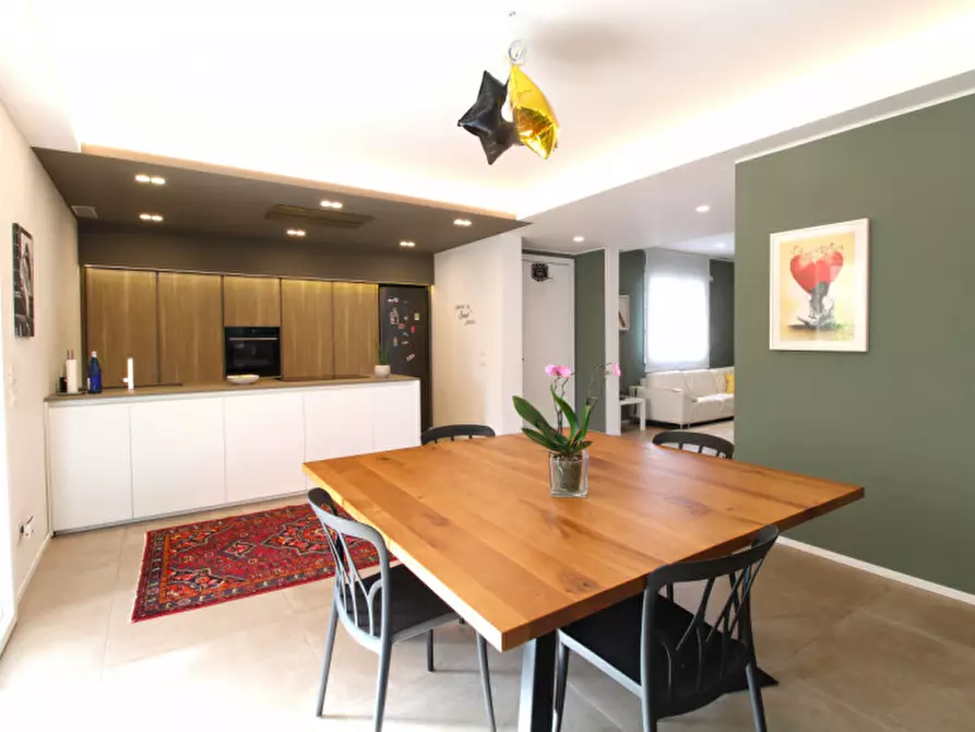 Immagine 6 di Villa in vendita  in Via Galileo Galilei a Albignasego