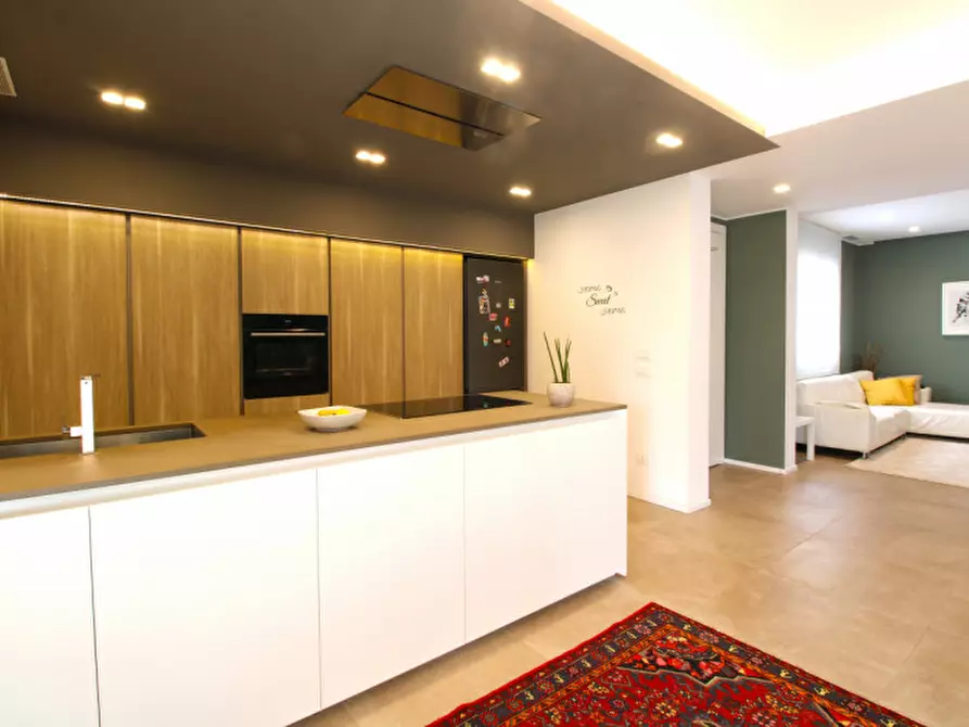 Immagine 8 di Villa in vendita  in Via Galileo Galilei a Albignasego