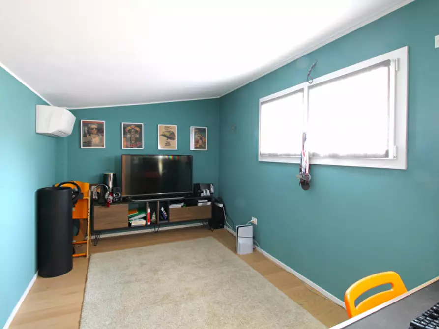 Immagine 13 di Villa in vendita  in Via Galileo Galilei a Albignasego