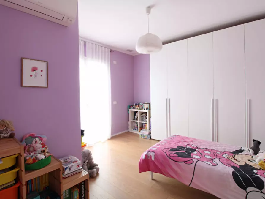 Immagine 14 di Villa in vendita  in Via Galileo Galilei a Albignasego