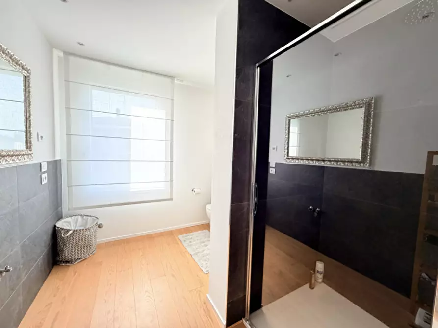 Immagine 21 di Villa in vendita  in Via Galileo Galilei a Albignasego