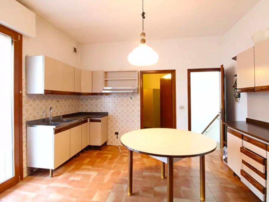 Immagine 5 di Casa bifamiliare in vendita  in Via Torino 42 a Albignasego