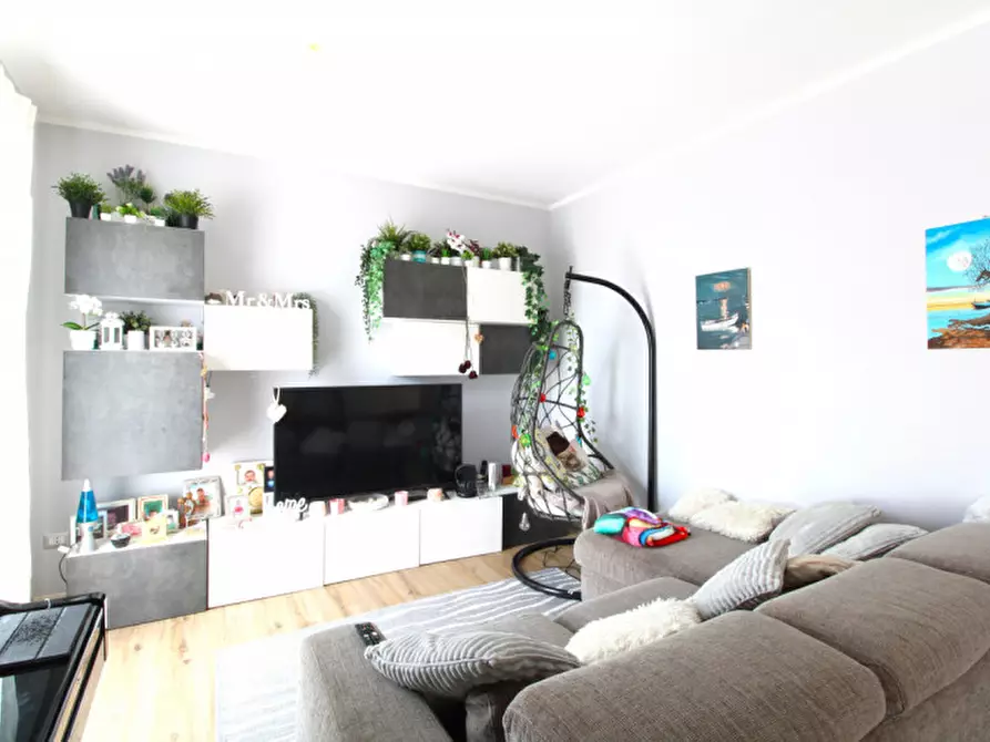 Immagine 3 di Casa trifamiliare in vendita  in Via Venezia a Albignasego