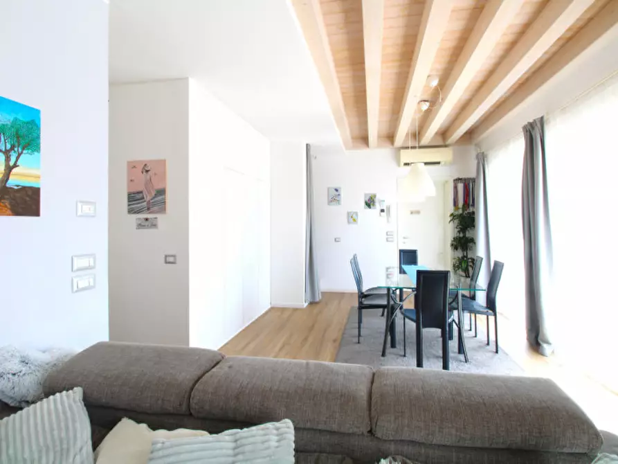 Immagine 9 di Casa trifamiliare in vendita  in Via Venezia a Albignasego