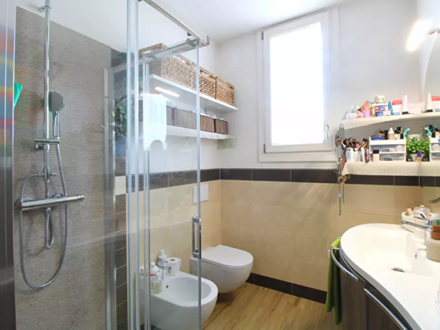 Immagine 13 di Casa trifamiliare in vendita  in Via Venezia a Albignasego