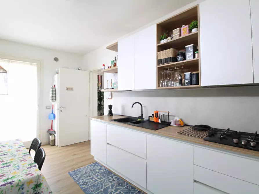 Immagine 17 di Casa trifamiliare in vendita  in Via Venezia a Albignasego