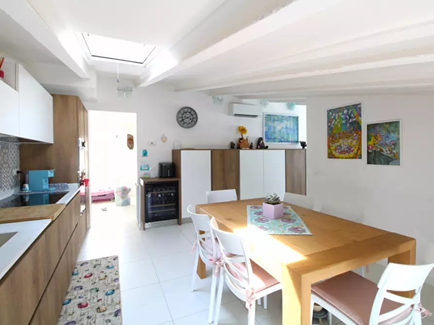 Immagine 6 di Appartamento in vendita  in Via Torino a Albignasego