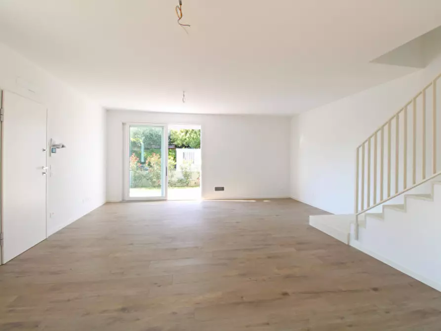 Immagine 5 di Casa trifamiliare in vendita  in Via Guglielmo Marconi a Albignasego