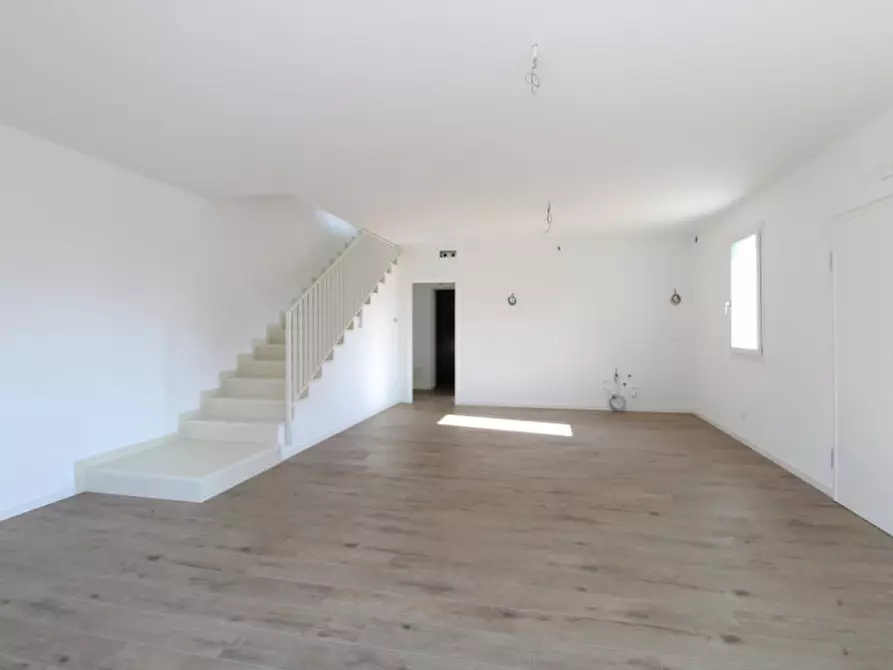 Immagine 7 di Casa trifamiliare in vendita  in Vicolo svevo a Albignasego
