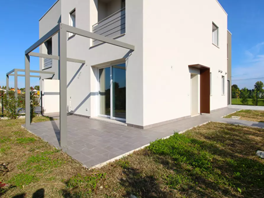 Immagine 9 di Casa trifamiliare in vendita  in Vicolo svevo a Albignasego