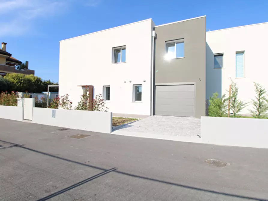 Immagine 18 di Casa trifamiliare in vendita  in Vicolo svevo a Albignasego