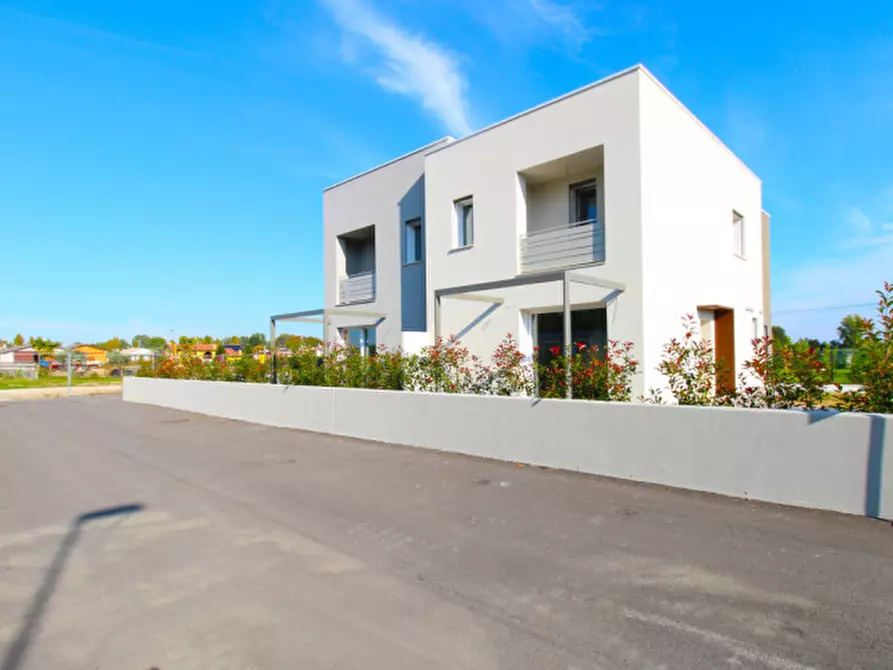 Immagine 34 di Casa trifamiliare in vendita  in Vicolo svevo a Albignasego