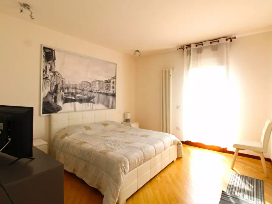 Immagine 10 di Appartamento in vendita  in Via Santa Caterina da Siena a Albignasego