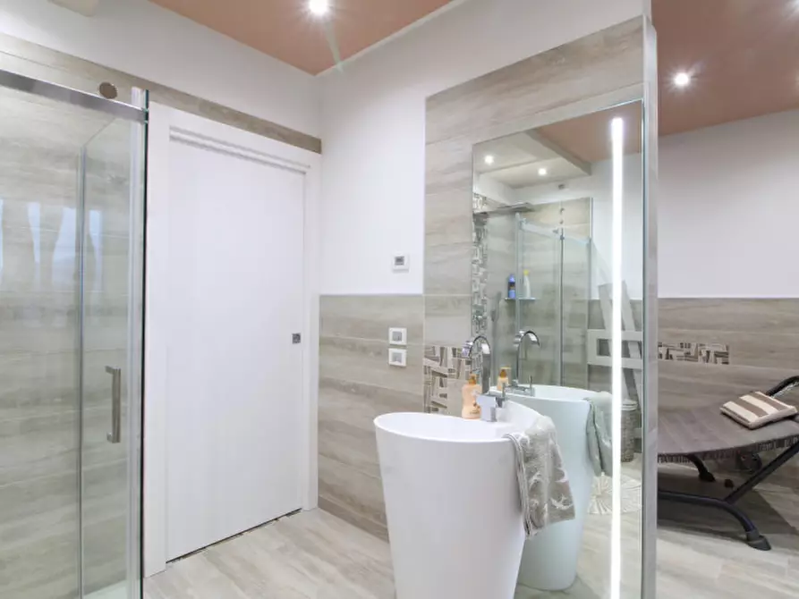 Immagine 22 di Casa bifamiliare in vendita  in via Savellon Molini 40 a Monselice