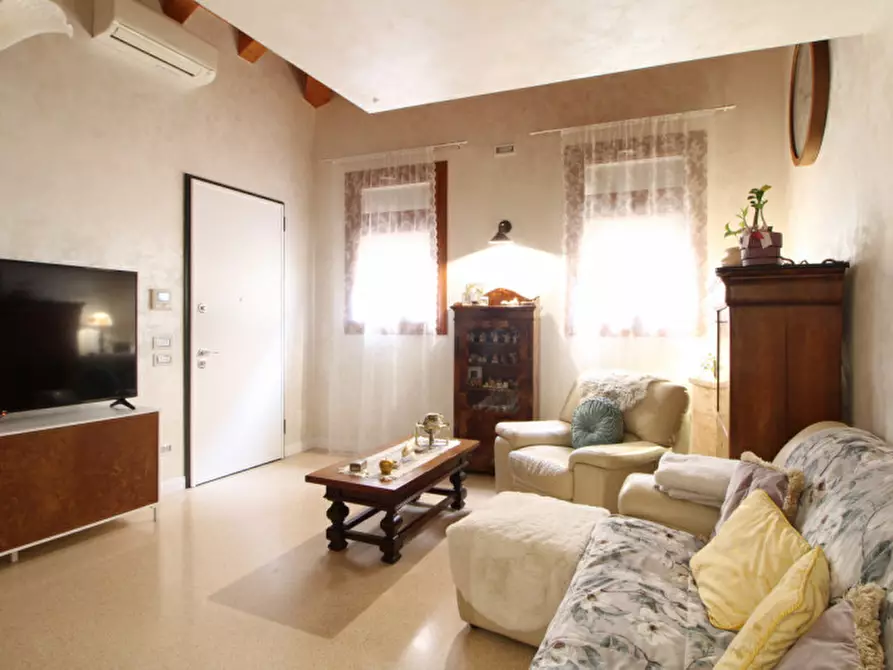 Immagine 1 di Appartamento in vendita  in Via Roma 48 a Monselice