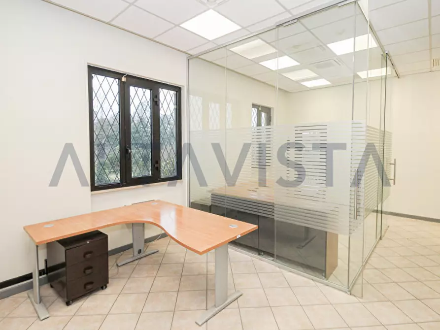 Immagine 13 di Negozio in affitto  in Via San Vito a Bedizzole