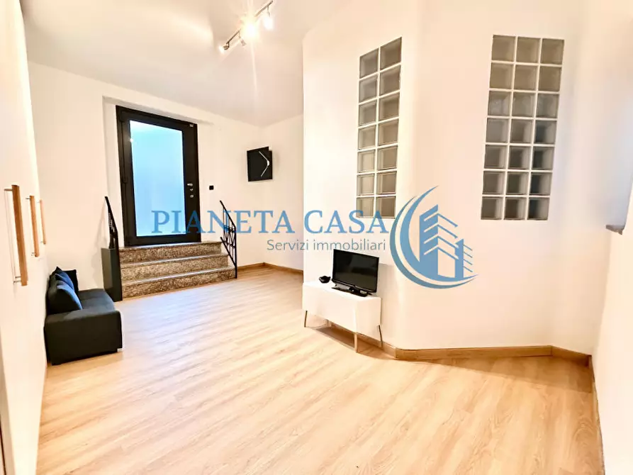 Immagine 4 di Appartamento in vendita  in Viale Certosa 32 Milano a Milano