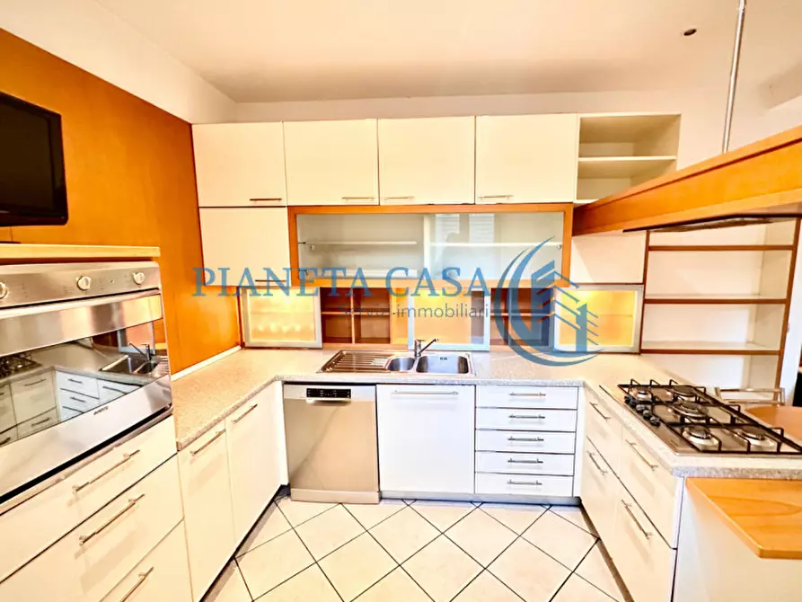 Immagine 9 di Appartamento in vendita  in Viale Certosa 32 Milano a Milano