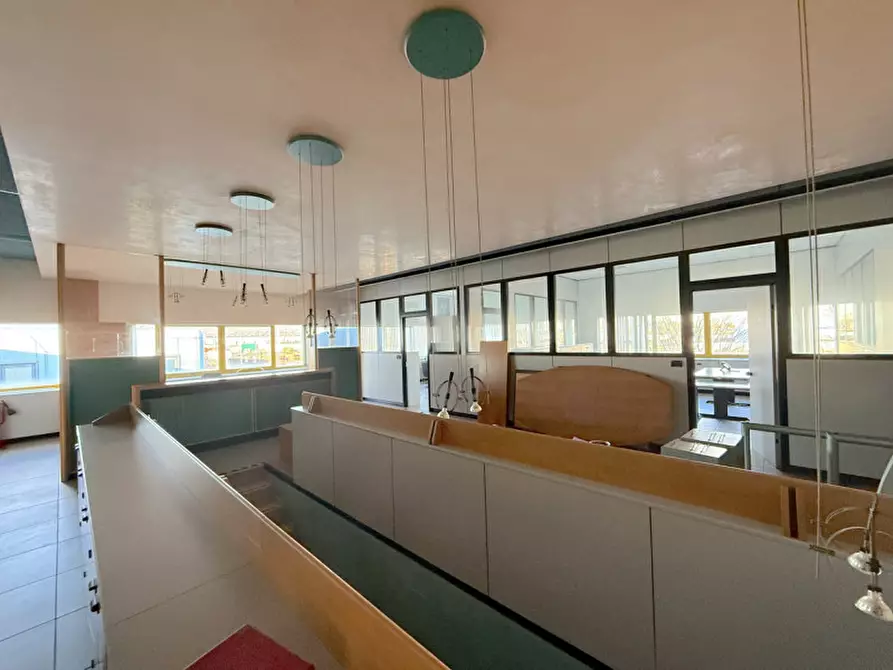 Immagine 6 di Ufficio in affitto  in Via Della Madonnina a Montebelluna