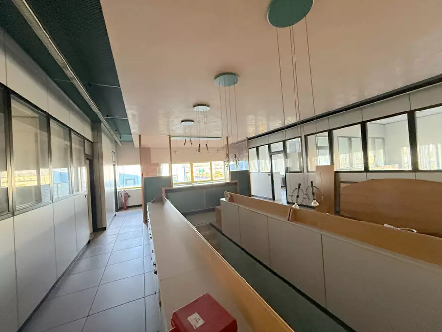 Immagine 8 di Ufficio in affitto  in Via Della Madonnina a Montebelluna