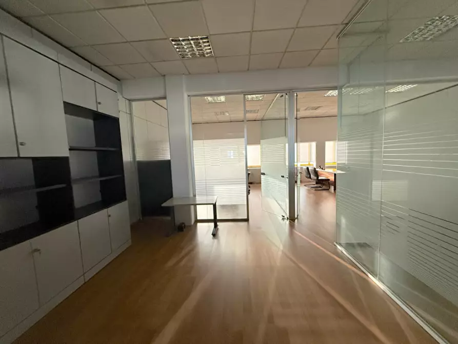 Immagine 18 di Ufficio in affitto  in Via Della Madonnina a Montebelluna