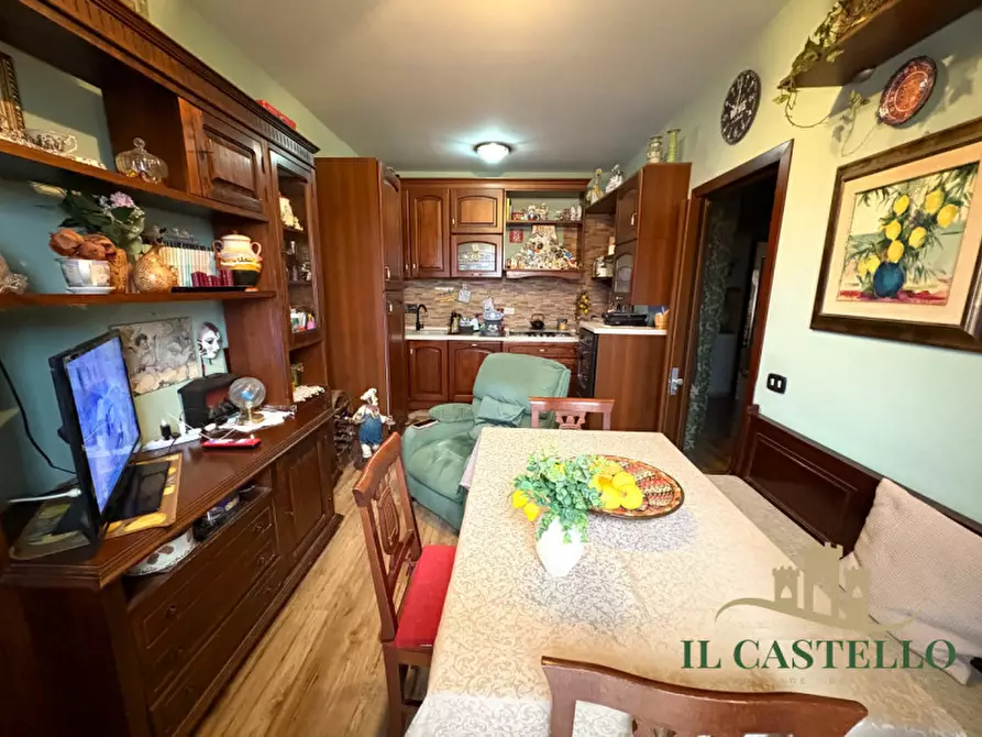 Immagine 6 di Appartamento in vendita  in VIA ROMA a Castiglione Del Lago